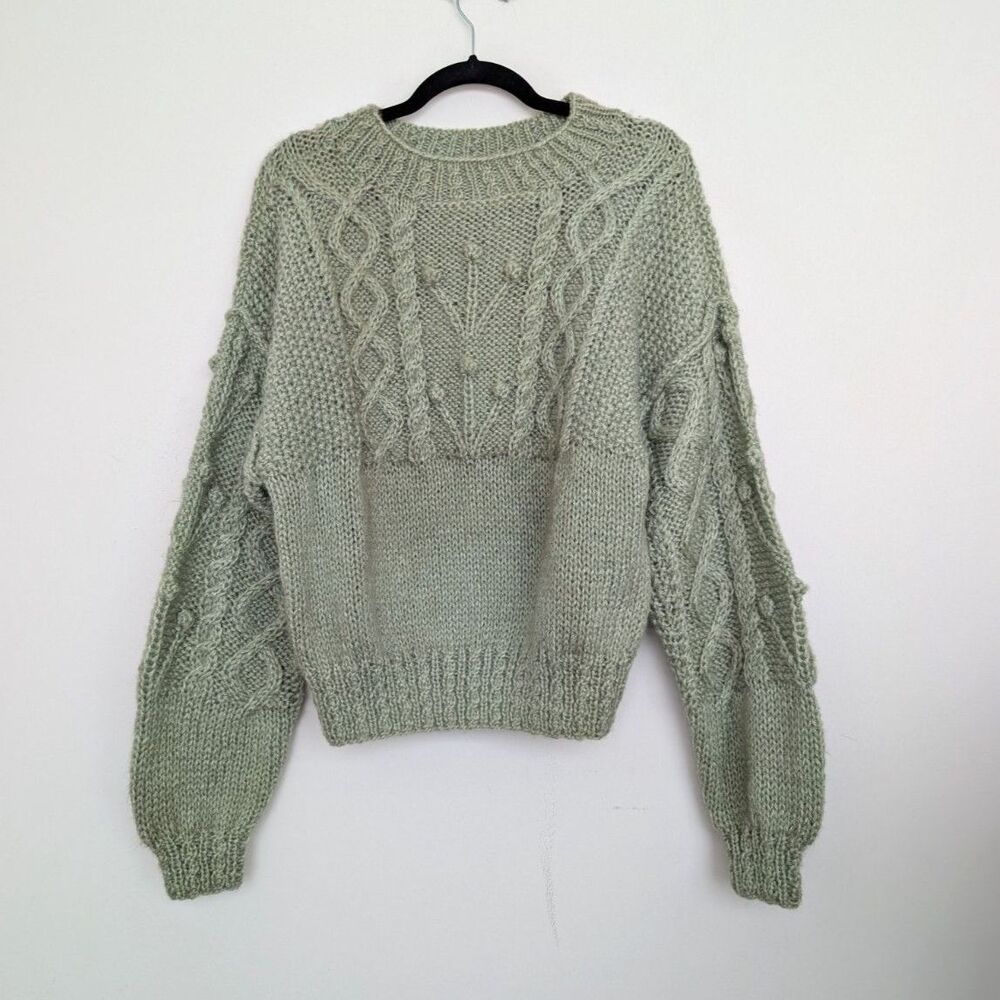Vintage Green Hand Cable Knit Bobble Crew Neck Cozy Sweater Sz M Liz Claiborne